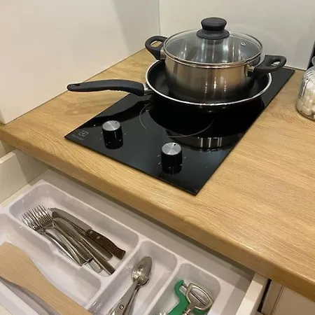 Cozy Near Center 아파트 리가